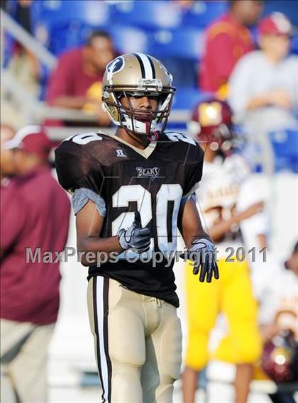 Thumbnail 2 in Bishop McNamara vs. Landon (Patriot Classic) photogallery.