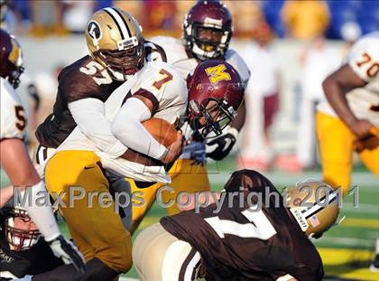 Thumbnail 1 in Bishop McNamara vs. Landon (Patriot Classic) photogallery.