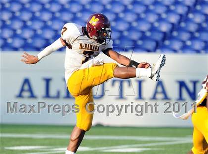 Thumbnail 3 in Bishop McNamara vs. Landon (Patriot Classic) photogallery.