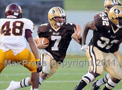 Thumbnail 3 in Bishop McNamara vs. Landon (Patriot Classic) photogallery.