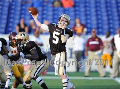 Thumbnail 2 in Bishop McNamara vs. Landon (Patriot Classic) photogallery.
