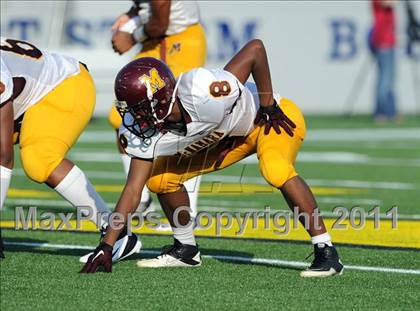Thumbnail 1 in Bishop McNamara vs. Landon (Patriot Classic) photogallery.