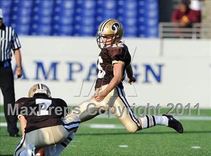 Thumbnail 3 in Bishop McNamara vs. Landon (Patriot Classic) photogallery.