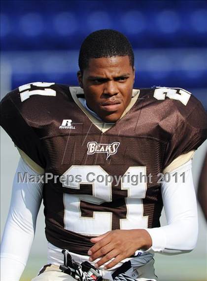 Thumbnail 3 in Bishop McNamara vs. Landon (Patriot Classic) photogallery.