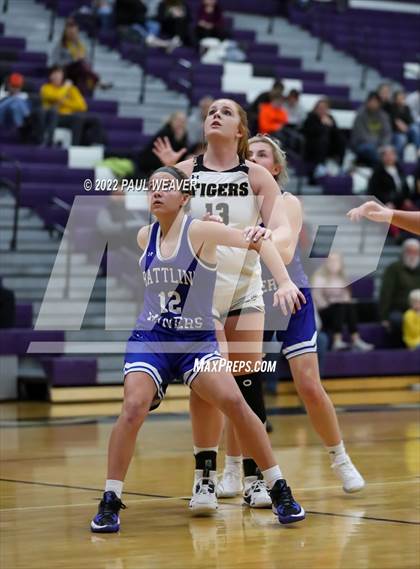 Thumbnail 3 in Southern Columbia Area vs. Minersville (Bob Probert Tournament) photogallery.