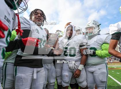 Thumbnail 2 in St. Dominic vs. St. Mary's (MSHSAA Class 4 Championship) photogallery.
