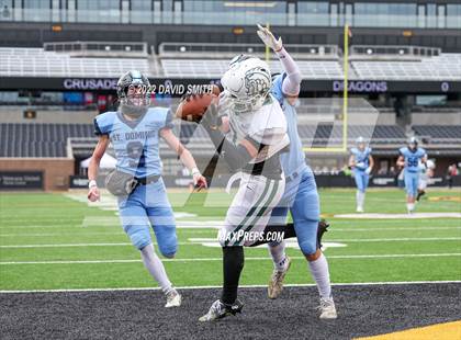 Thumbnail 3 in St. Dominic vs. St. Mary's (MSHSAA Class 4 Championship) photogallery.