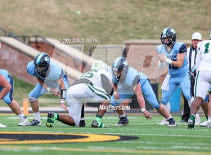 Thumbnail 3 in St. Dominic vs. St. Mary's (MSHSAA Class 4 Championship) photogallery.