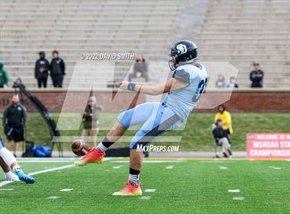 Thumbnail 2 in St. Dominic vs. St. Mary's (MSHSAA Class 4 Championship) photogallery.