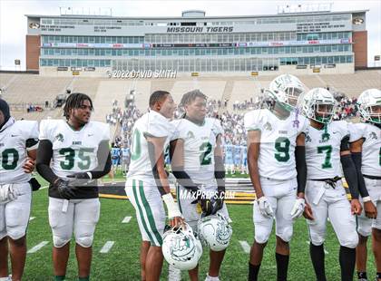Thumbnail 3 in St. Dominic vs. St. Mary's (MSHSAA Class 4 Championship) photogallery.