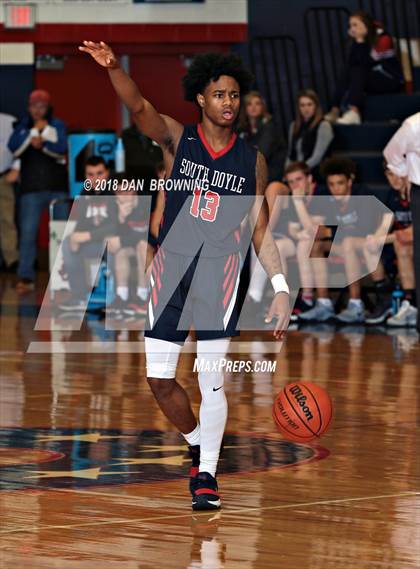 Thumbnail 2 in Jefferson County vs South-Doyle (D2AAA Semifinal) photogallery.