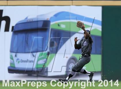 Thumbnail 1 in Upland vs. Rancho Cucamonga (Battle of the Baseline League) photogallery.