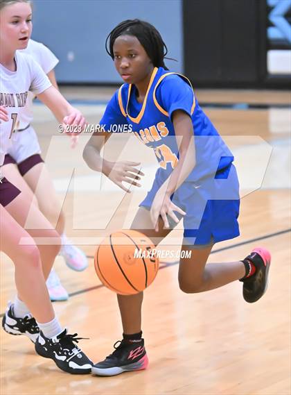 Thumbnail 2 in Carl Hayden Community vs. Shadow Ridge (Lady Wolves Court Classic) photogallery.