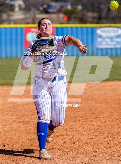 Thumbnail 3 in Stephenville @ Lampasas photogallery.