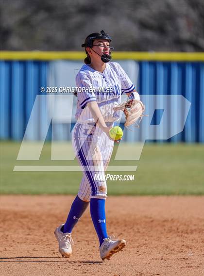 Thumbnail 3 in Stephenville @ Lampasas photogallery.