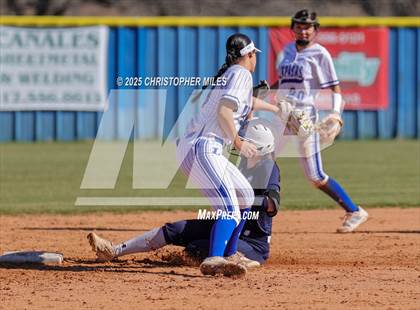 Thumbnail 1 in Stephenville @ Lampasas photogallery.