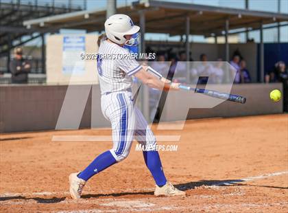 Thumbnail 1 in Stephenville @ Lampasas photogallery.