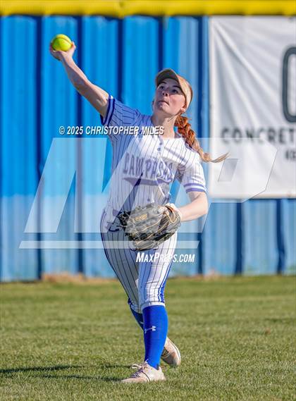 Thumbnail 2 in Stephenville @ Lampasas photogallery.