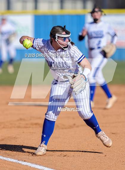 Thumbnail 1 in Stephenville @ Lampasas photogallery.