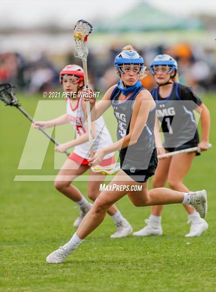 Thumbnail 2 in IMG Academy vs Cardinal Mooney photogallery.
