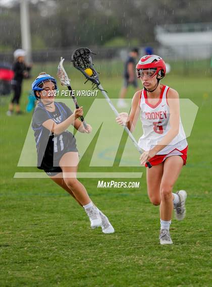 Thumbnail 2 in IMG Academy vs Cardinal Mooney photogallery.