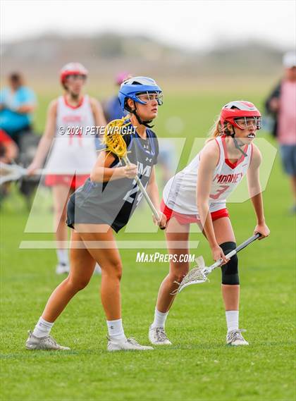 Thumbnail 2 in IMG Academy vs Cardinal Mooney photogallery.