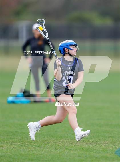 Thumbnail 3 in IMG Academy vs Cardinal Mooney photogallery.
