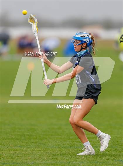 Thumbnail 3 in IMG Academy vs Cardinal Mooney photogallery.