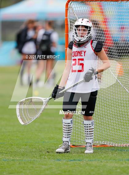 Thumbnail 2 in IMG Academy vs Cardinal Mooney photogallery.