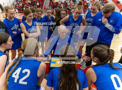 Thumbnail 1 in Eudora vs Holton (Tonganoxie Invitational Tournament) photogallery.