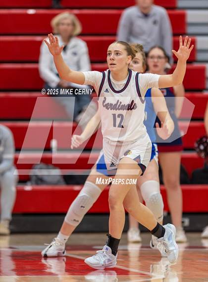 Thumbnail 1 in Eudora vs Holton (Tonganoxie Invitational Tournament) photogallery.