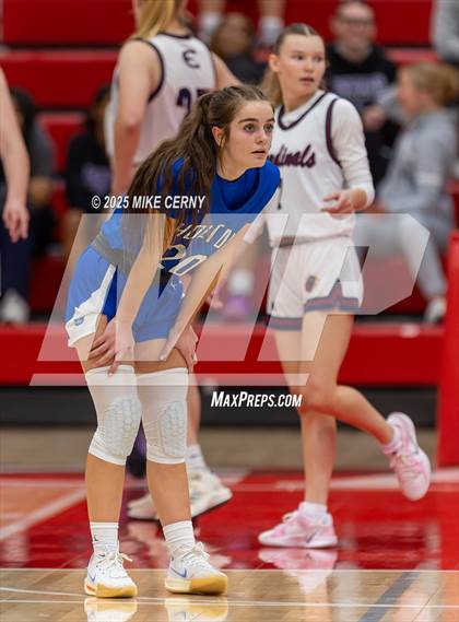 Thumbnail 1 in Eudora vs Holton (Tonganoxie Invitational Tournament) photogallery.