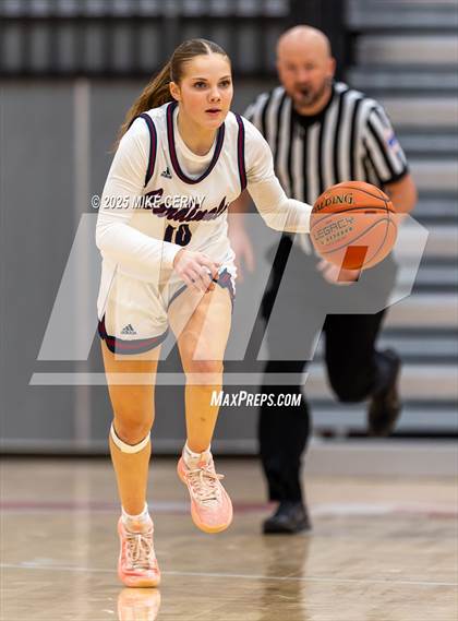 Thumbnail 3 in Eudora vs Holton (Tonganoxie Invitational Tournament) photogallery.