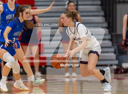Thumbnail 3 in Eudora vs Holton (Tonganoxie Invitational Tournament) photogallery.