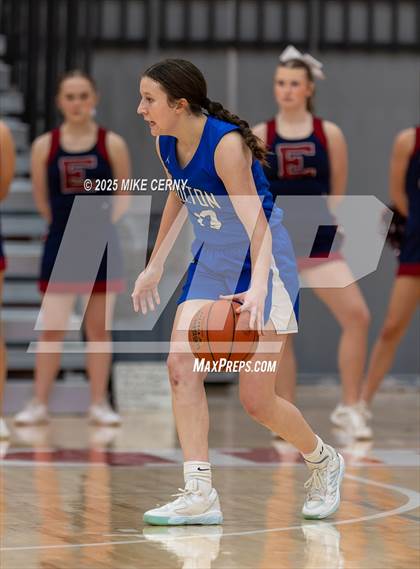 Thumbnail 3 in Eudora vs Holton (Tonganoxie Invitational Tournament) photogallery.