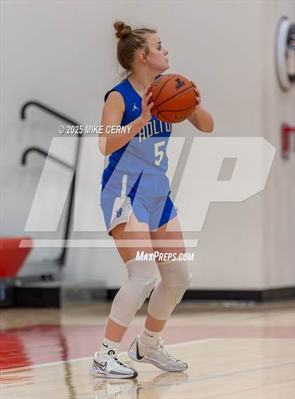 Thumbnail 1 in Eudora vs Holton (Tonganoxie Invitational Tournament) photogallery.