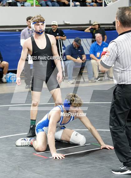 Thumbnail 3 in AIA Finals (Div 2) photogallery.