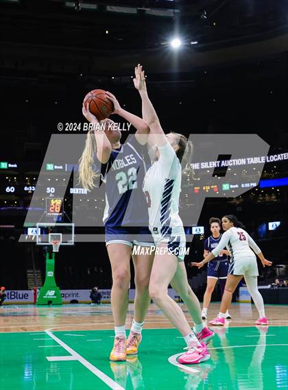Thumbnail 1 in Dexter Southfield vs Noble & Greenough (Andrew James Lawson Invitational) photogallery.