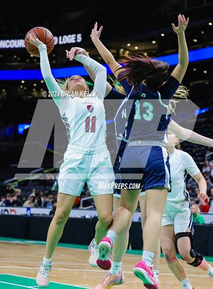 Thumbnail 2 in Dexter Southfield vs Noble & Greenough (Andrew James Lawson Invitational) photogallery.
