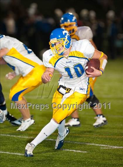 Thumbnail 1 in Norwood vs. Needham photogallery.