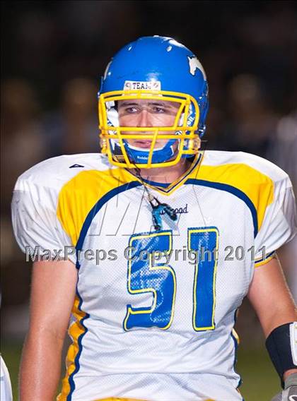 Thumbnail 2 in Norwood vs. Needham photogallery.