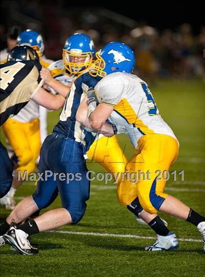 Thumbnail 2 in Norwood vs. Needham photogallery.