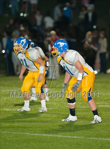 Thumbnail 3 in Norwood vs. Needham photogallery.