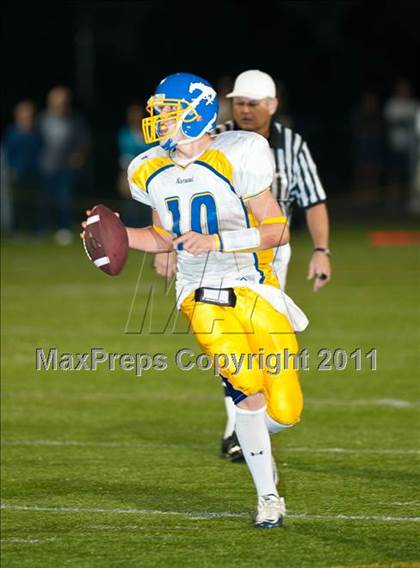 Thumbnail 3 in Norwood vs. Needham photogallery.