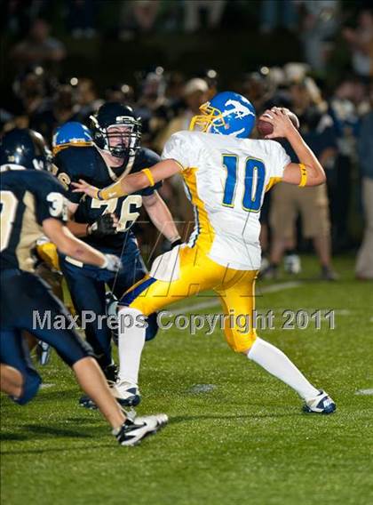 Thumbnail 2 in Norwood vs. Needham photogallery.