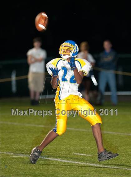 Thumbnail 3 in Norwood vs. Needham photogallery.