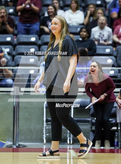 Thumbnail 1 in Davenport vs. Randall (UIL 4A Volleyball Final) photogallery.