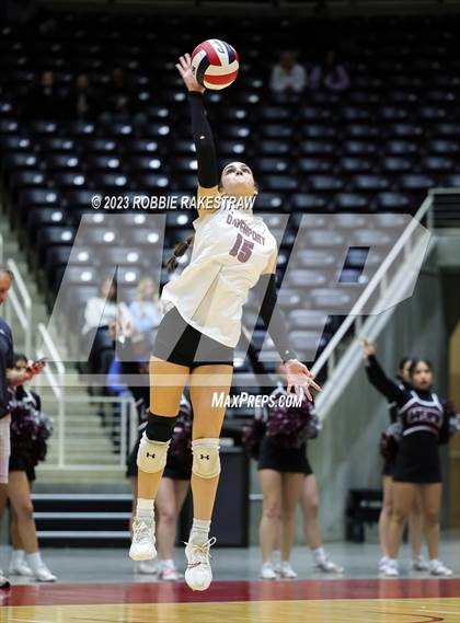Thumbnail 2 in Davenport vs. Randall (UIL 4A Volleyball Final) photogallery.