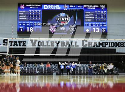 Thumbnail 2 in Davenport vs. Randall (UIL 4A Volleyball Final) photogallery.