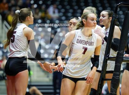 Thumbnail 2 in Davenport vs. Randall (UIL 4A Volleyball Final) photogallery.